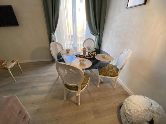 Venustasnapoli Nápoles